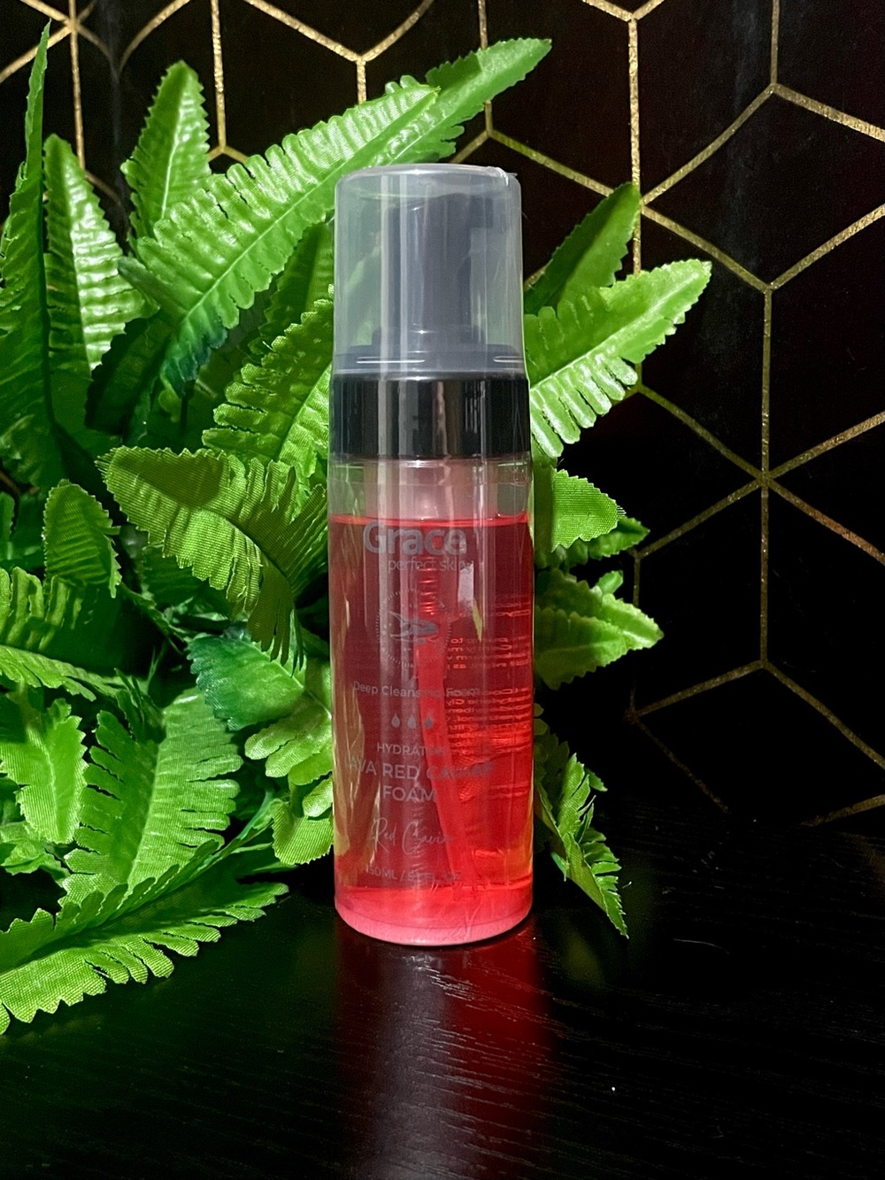 Grace Beauty Lava Red Caviar Foam Cleanser